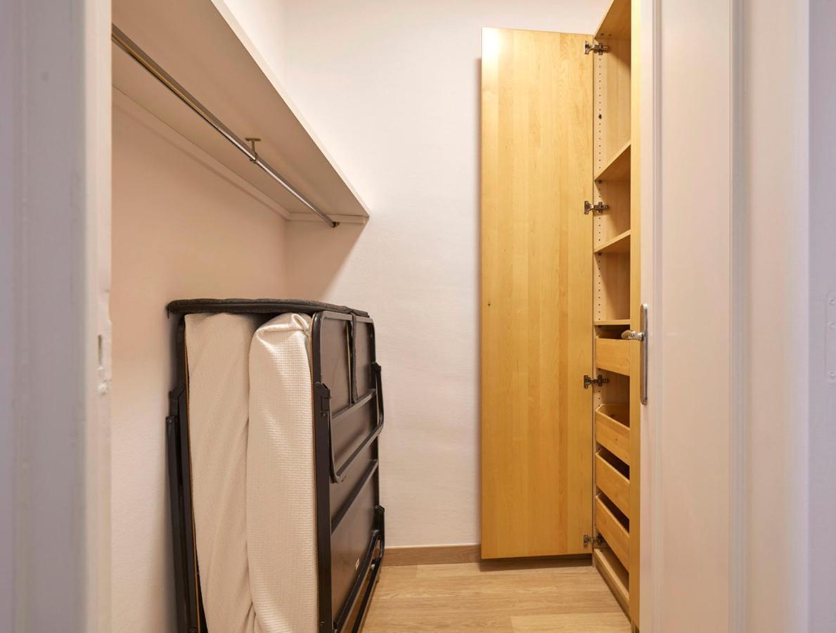 Fisa Rentals Aribau Barcelona Bagian luar foto
